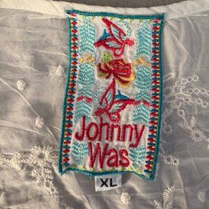 Johnny Was ecru/ivory embroidered top XL